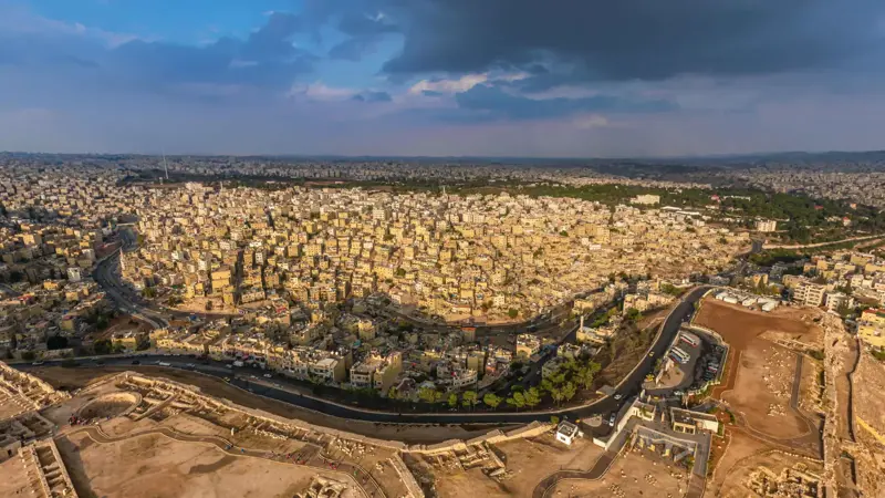 الأردن يعلن حالة الطوارئ بسبب الأحوال الجوية