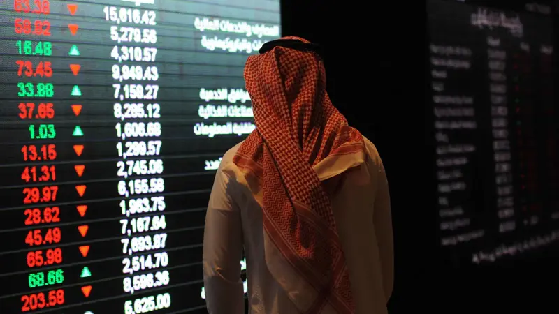 أسواق الخليج تعمق خسائرها بضغط مخاوف اتساع الحرب.. السعودي يرتد مرتفعا