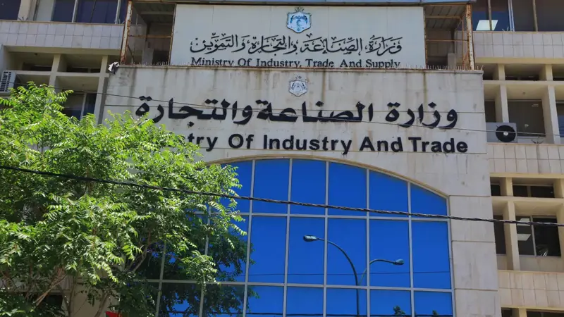 الأردن يفتح باب تصويب أوضاع العمالة السورية وتسهيل الاستيراد