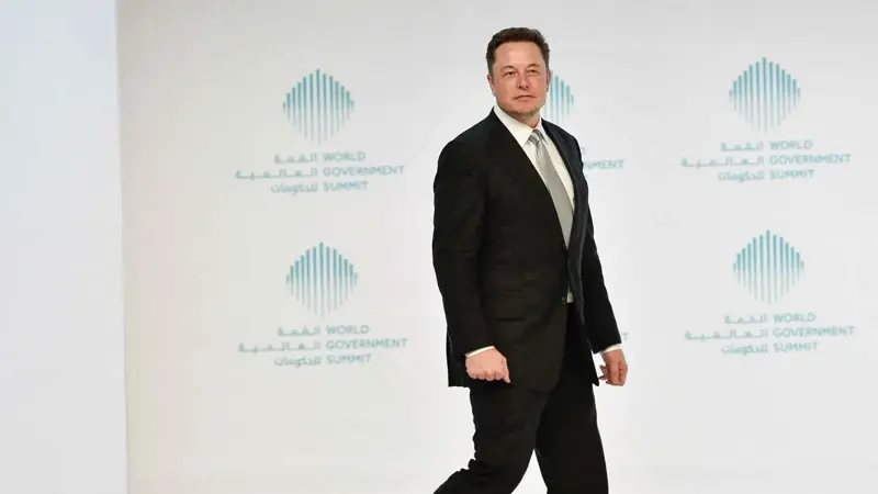 ماسك يعيد تطبيق «فاين» لـ«إكس» مدعوماً بالذكاء الاصطناعي قريباً
