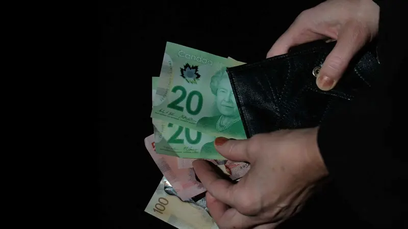 التحليل الفني: عودة زوج USD/CAD إلى الهيكلية الصاعدة