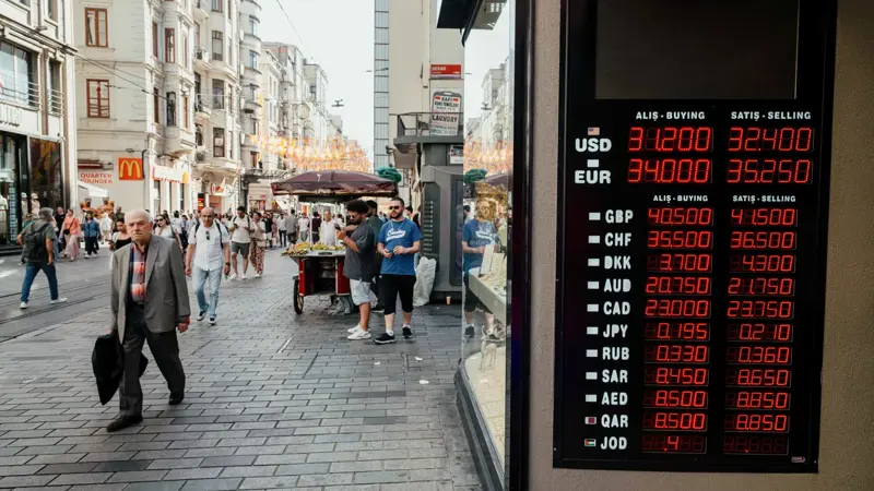 تركيا تكثّف إصدارات السندات لمواجهة الدين وعجز الميزانية المتفاقم