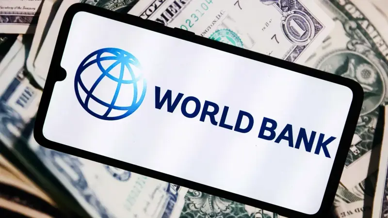 البنك الدولي يخفض توقعاته لنمو الاقتصاد العالمي في 2025 إلى 2.3%