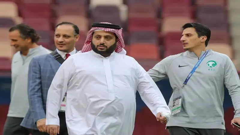 تركي آل الشيخ يعلق على أنباء إعفائه من منصبه (صور)