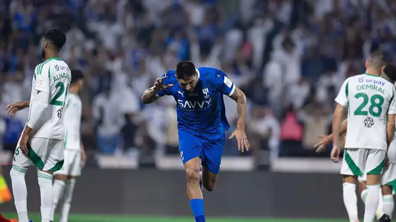 تصديات ياسين بونو تقود الهلال لنهائي السوبر السعودي (فيديو)