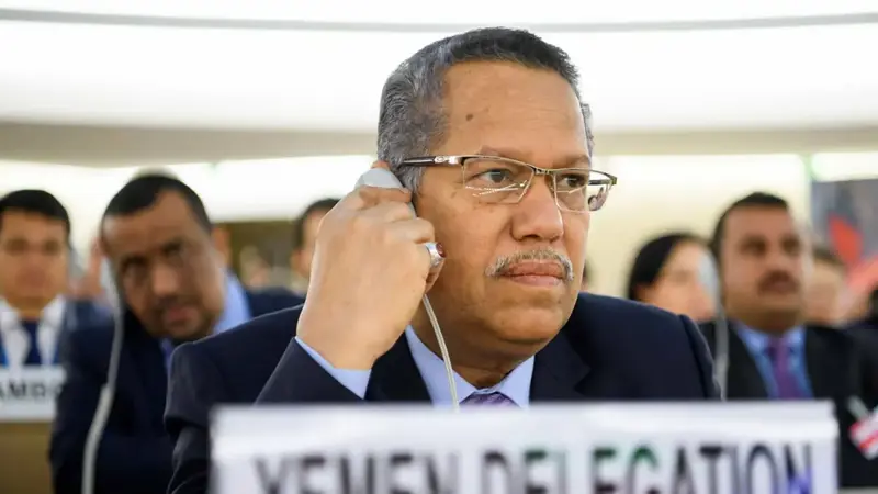 "النواب اليمني" ووزارة الدفاع يهاجمان بيان جباري وبن دغر: "صادم وغير مسؤول"