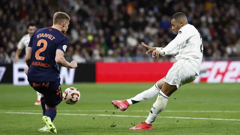 "صاحب الفضيحة".. ريال مدريد يشن هجوما على حكم مباراة سيلتا فيغو (فيديو)
