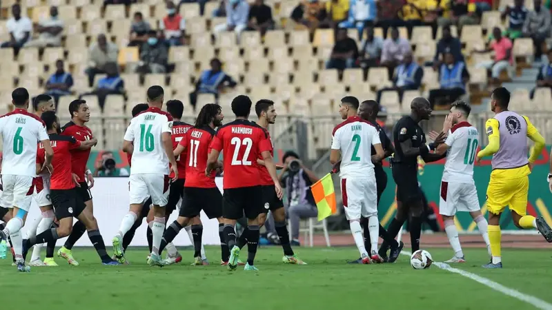 صحيفة المنتخب المغربية تنفي صفع محمود جاد حارس منتخب مصر فوزي لقجع رئيس الاتحاد المغربي