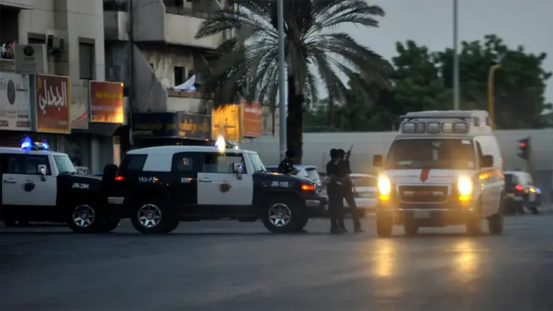 السعودية.. القبض على شاب وفتاة خالفا الآداب العامة
