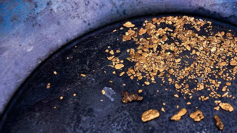 مصرع 5 شباب خلال رحلة تنقيب عن الذهب في مصر