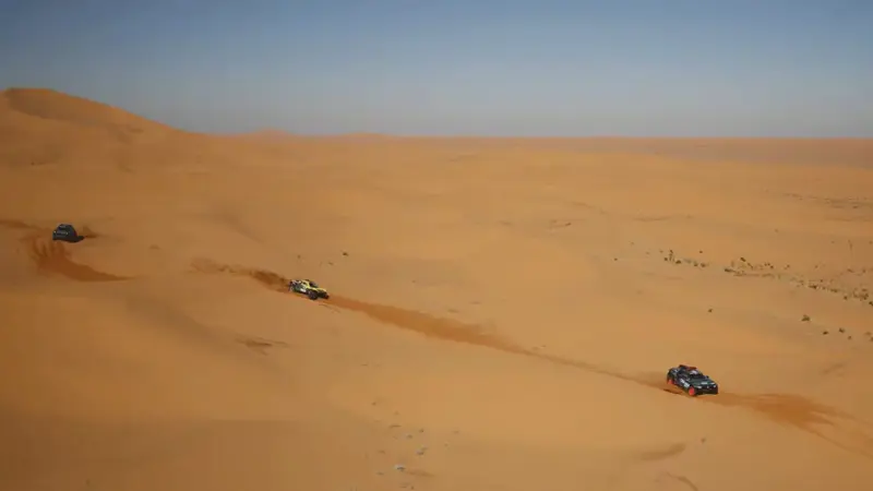 ردا على مزاعم فرنسية.. السعودية تنفي وجود شبهة جنائية بحادث رالي داكار