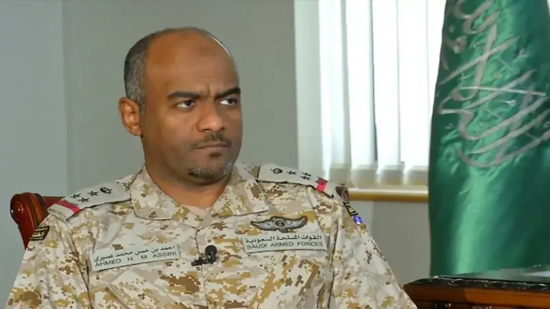 رداً على "عرض" الحوثيين.. عسيري: عليكم أولا إلقاء السلاح