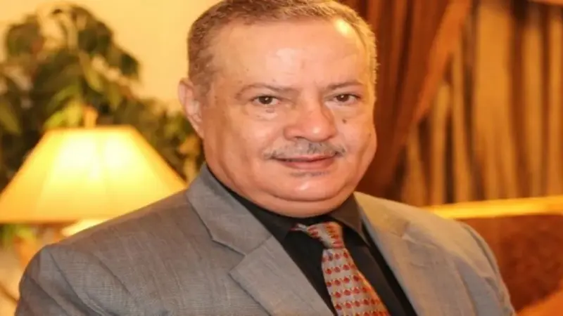 أين أقام المفلحي في عدن وكيف تجاوبت معه السلطات المحلية؟