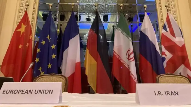 "آلية الزناد".. "الترويكا" تُفعّل عملية فرض العقوبات على إيران