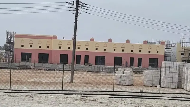 انتقادات واسعة لتصميم سوق الحافة الشهير في سلطنة عمان