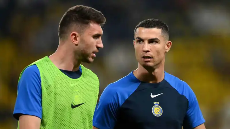 أريد مثله.. نجم النصر السعودي يطالب بمزايا عقد كريستيانو رونالدو ذاتها