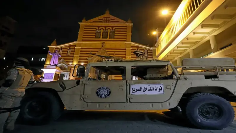 مصر.. استنفار أمني بمحيط الكنائس قبيل احتفالات المسيحيين