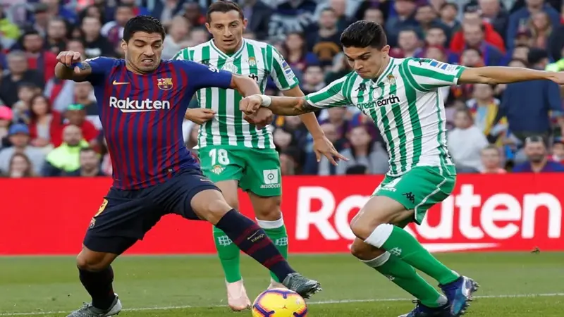 أهداف مباراة برشلونة وريال بيتيس..  4/3 للفريق الأندلسي (فيديو)