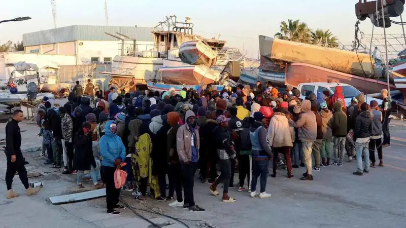 طالب بها الرئيس التونسي.. "جسور نقل المهاجرين" تصطدم بعوائق حقوقية وسياسية