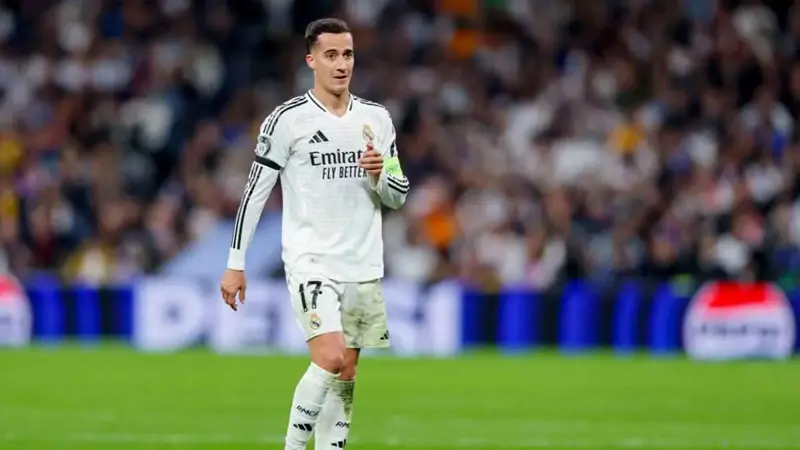 أحدها ناد عربي.. أسطورة ريال مدريد يكشف لـ"إرم نيوز" وجهته القادمة