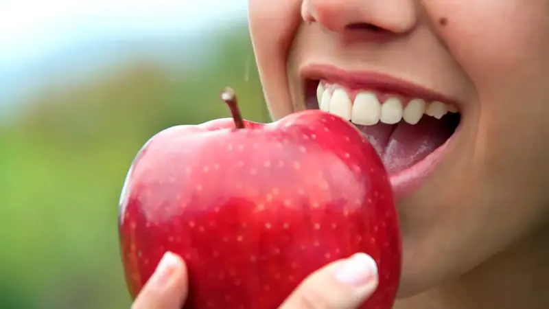 هل التفاح صحي أكثر من الفاكهة الأخرى؟