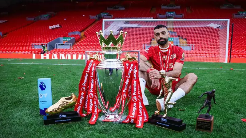 أين يقع محمد صلاح في أحدث ترتيب للكرة الذهبية؟