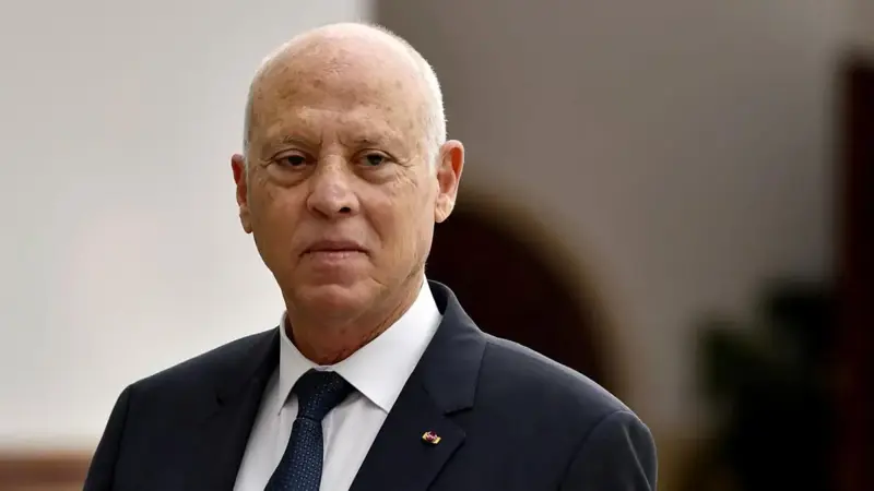 بعد استبعادها من "الجمهورية الجديدة".. هل قضى قيس سعيد على الأحزاب؟