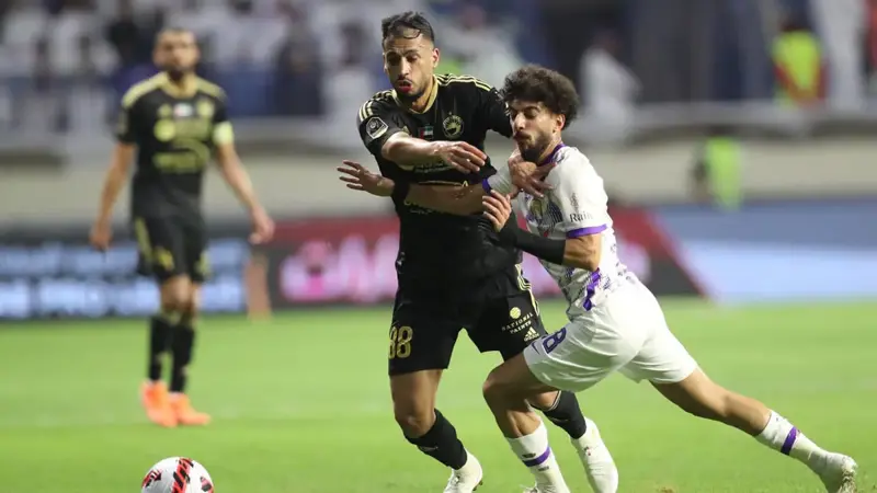 الشارقة يهزم العين ويتوج بطلا لكأس السوبر الإماراتي