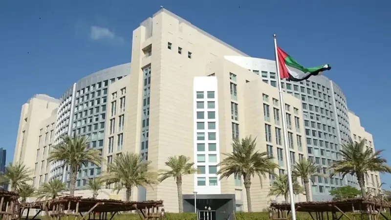 الإمارات ترحب بوقف إطلاق النار في ليبيا