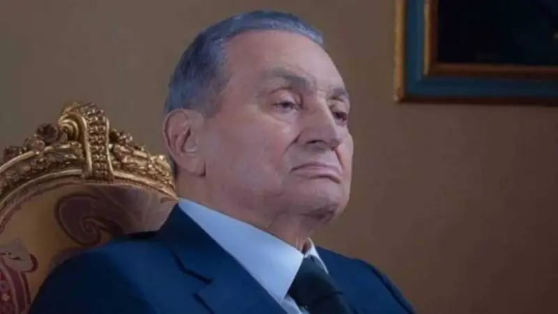 تشييع جثمان حسني مبارك في جنازة عسكرية اليوم‎