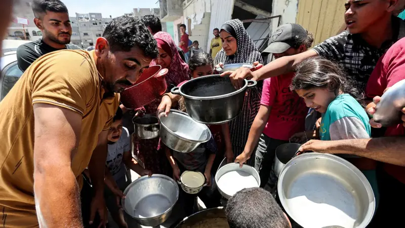 "الأغذية العالمي" يُعلن عدم قدرته على توزيع الغذاء بمحافظة شمال غزة