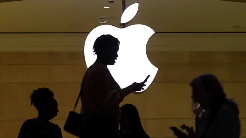"منصتنا منصفة".. "آبل" ترد على تهديدات ماسك
