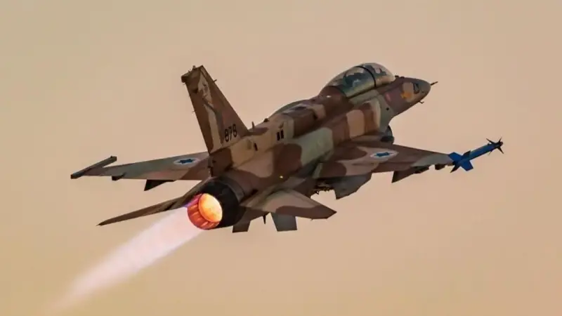 هل تبلّغ إسرائيل الحكومة السورية بمبررات هجماتها عقب كل غارة؟