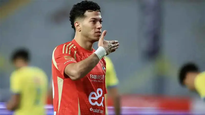 رفض العقوبة بشكل كامل.. إمام عاشور يفجر أزمة في الأهلي المصري