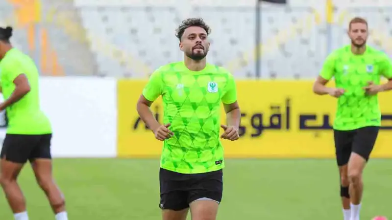 صلاح محسن يصدم جماهير الأهلي والزمالك بتوقع غريب للسوبر الأفريقي