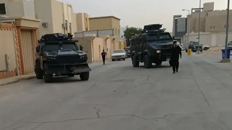 بالصور.. الأمن السعودي يحبط عملية "إرهابية" في الرياض