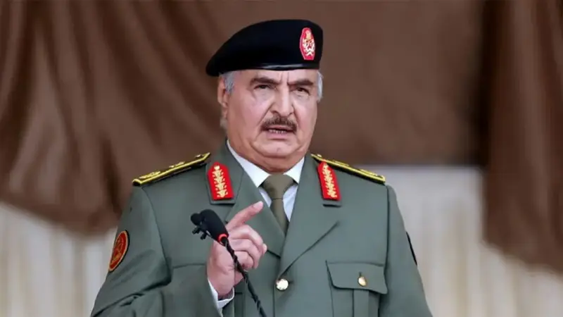بعد تلويحه بإنهاء "العبث.. هل يلعب الجيش الليبي دورا حاسما في المرحلة المقبلة؟