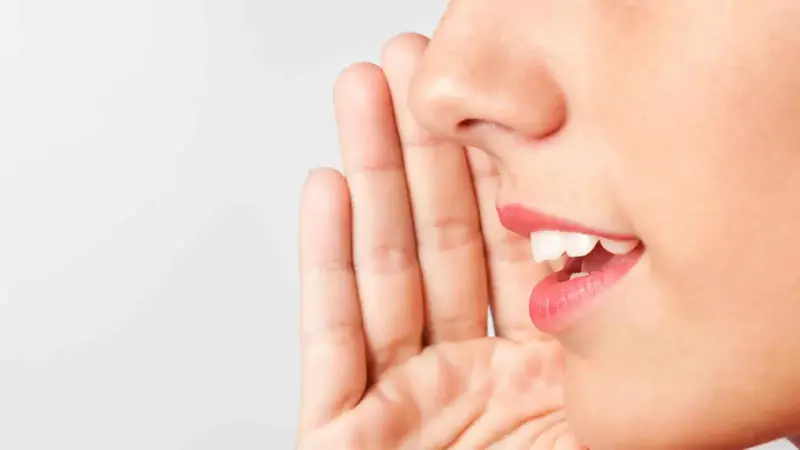 5 عادات ذهنية تضعف ذكاءك اليومي دون أن تشعر