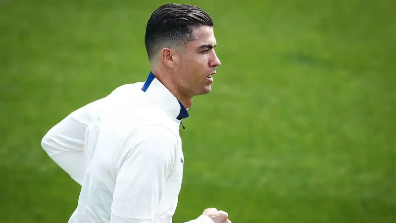 النصر السعودي يقترب من تحقيق أول طلبات "رونالدو"