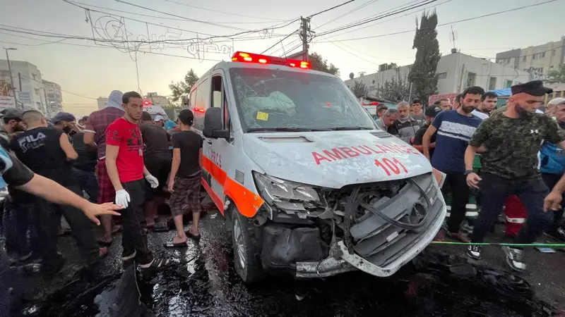 الغارديان: مقتل المسعفين يكشف "التضليل الإسرائيلي"