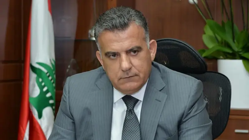 مدير الأمن العام اللبناني يحذر من تداعيات الأزمة التي تعصف ببلاده
