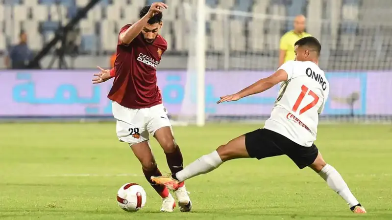 هدف محمد شحاتة الرائع في مباراة الزمالك وسيراميكا (فيديو)