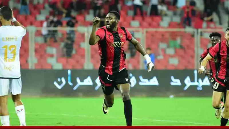 اتحاد العاصمة الجزائري يحرز هدفاً رائعاً في مرمى الملعب التونسي (فيديو)