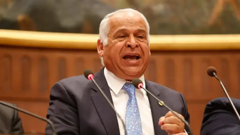 فرج عامر يعلن إنشاء ناد جديد بعد خسارته انتخابات سموحة