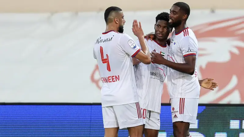 ترتيب دوري أدنوك.. الشارقة يكتسح عجمان وينفرد بالصدارة وشباب الأهلي يتعادل أمام الوحدة