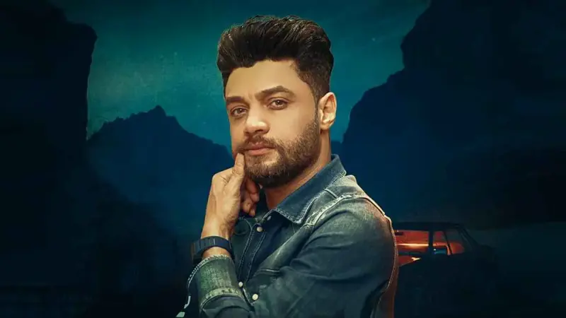 "شوية برد".. هل أدى "تشخيص خاطئ" إلى وفاة أحمد عامر؟