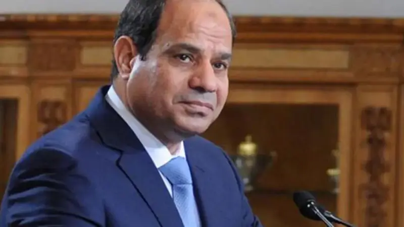 السيسي يعرب عن غضبه من التشكيك بمشروعاته الاقتصادية