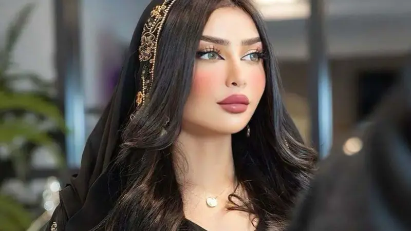 بعد "رحلة المالديف".. هل يوجد خلاف بين مروج الرحيلي ورهف القحطاني؟