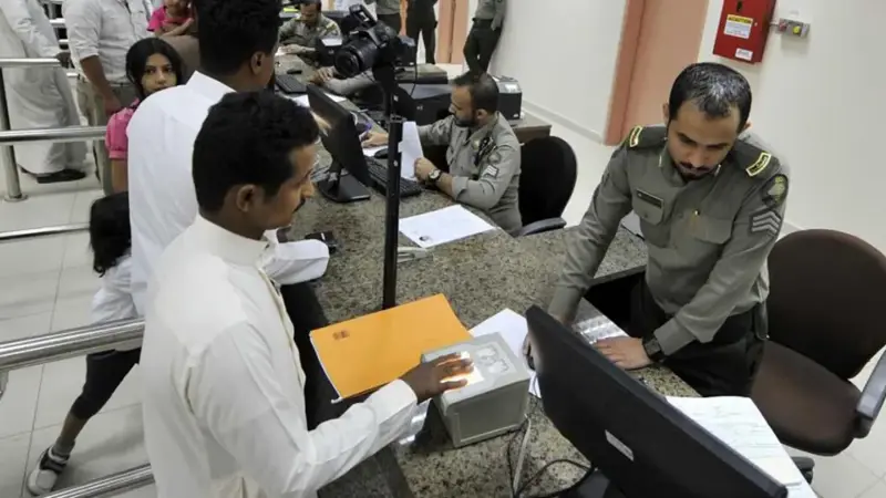 رسوم المرافقين تصعب على الوافدين تتعدد الزوجات في السعودية.. تكلفة الإقامة تصل 46 ألف ريال