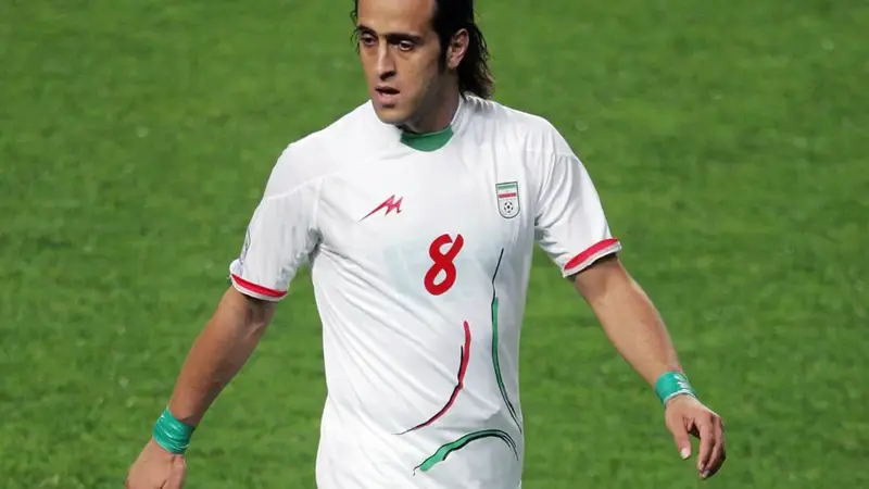 علي كريمي مع منتخب إيران في كأس العالم